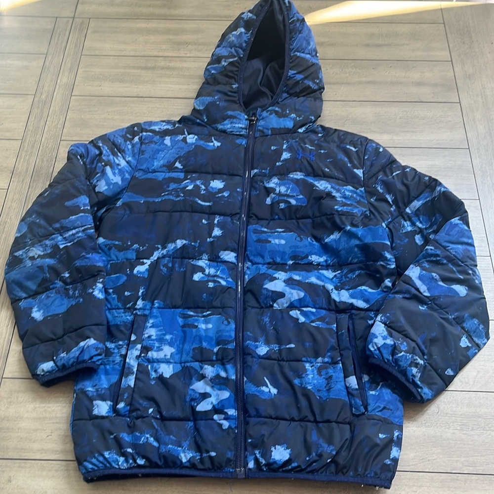 Youth Under Armor hooded winter coat
